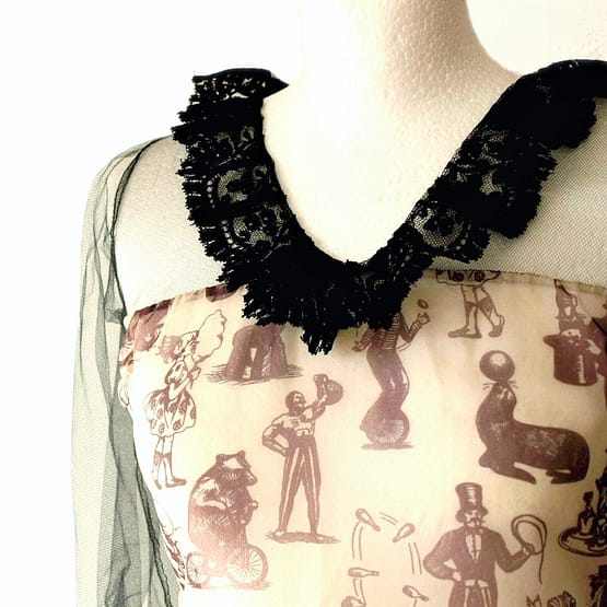 Lace collar detail - Silk Blouse